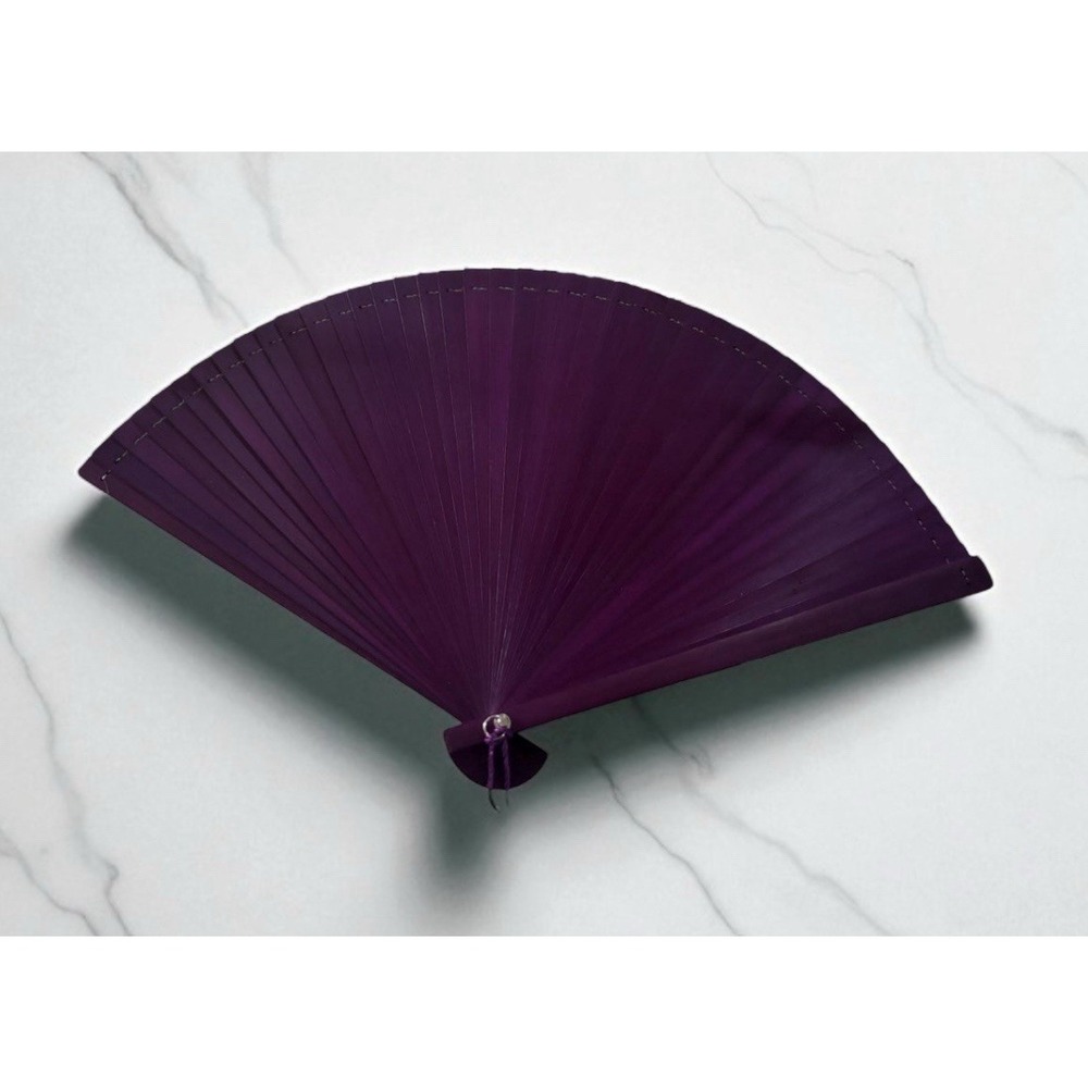18 x Sandalwood hand fans Laser Cut Various Purple Wedding Party Favor Dance